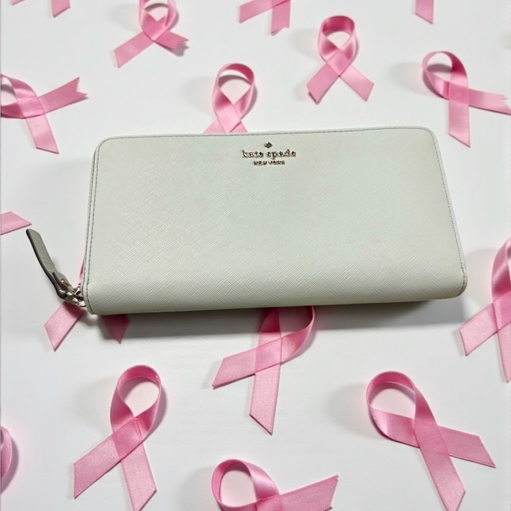 Kate Spade Saffiano Leather Clutch Wallet in Mint